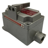 Tampa de Interruptor Killark XS-1C 120/227v 20A SPST - Cabo Eletro