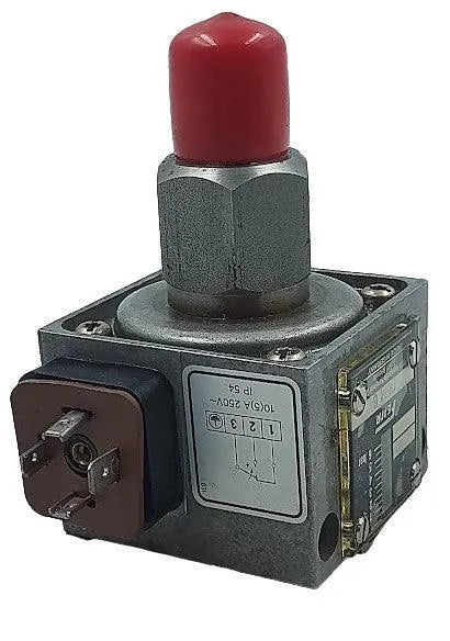 Válvula Solenoide Femea DCM6 0,5-6 Bar - Cabo Eletro