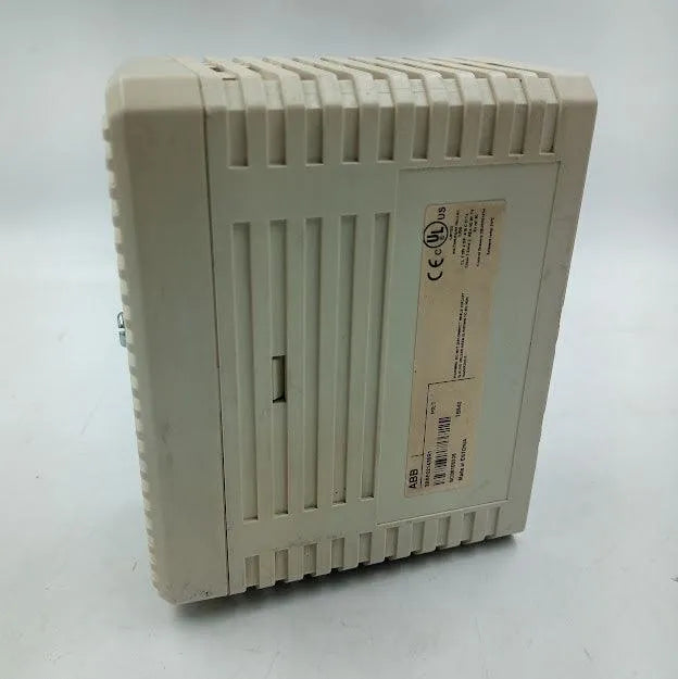 Módulo de Cluster Óptico ABB 3BSE021456R1 TB840 - Cabo Eletro