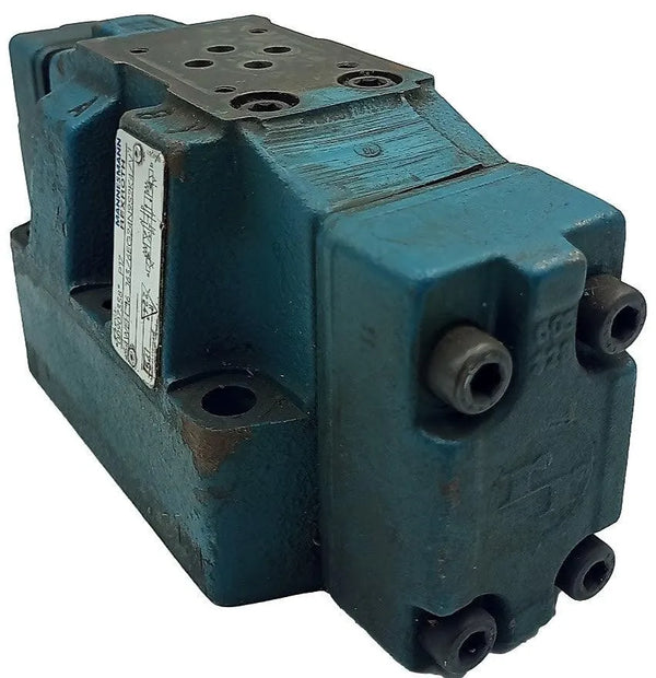 Válvula Solenoide Rexroth P17 4WEH 16 J63/6EG24N9S2K4/V - Cabo Eletro