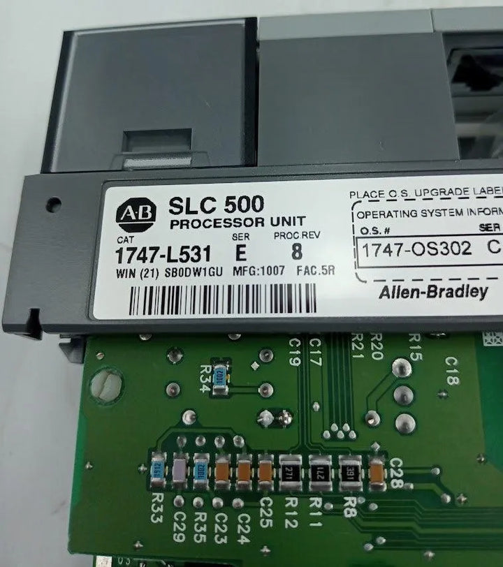 Módulo Processador Allen-Bradley 1747-L531 E - Cabo Eletro