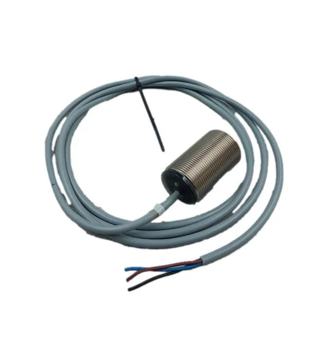 Sensor Indutivo Pepperl+Fuchs NBB15-30GM50-E2 - Cabo Eletro