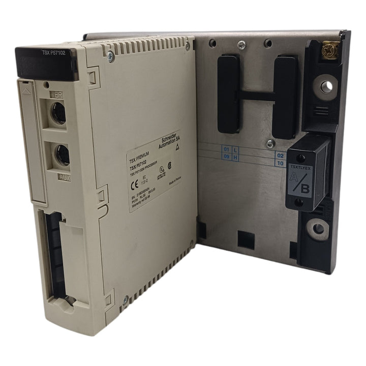 Processador Schneider TSX Premium TX P57102+TSXRKY4EX - Cabo Eletro