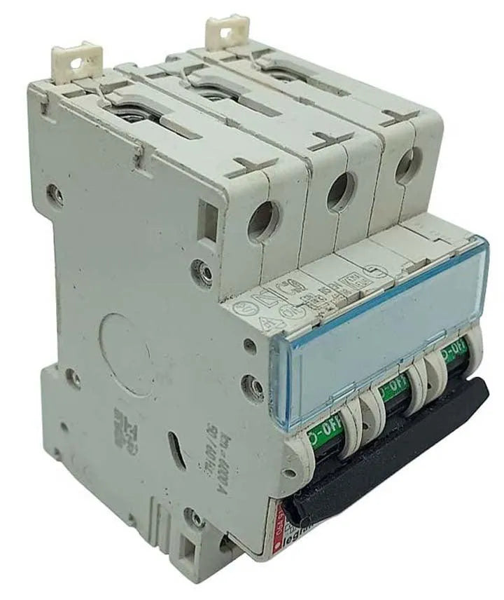 Disjuntor Tripolar Legrand C 32 400v 50/60Hz - Cabo Eletro