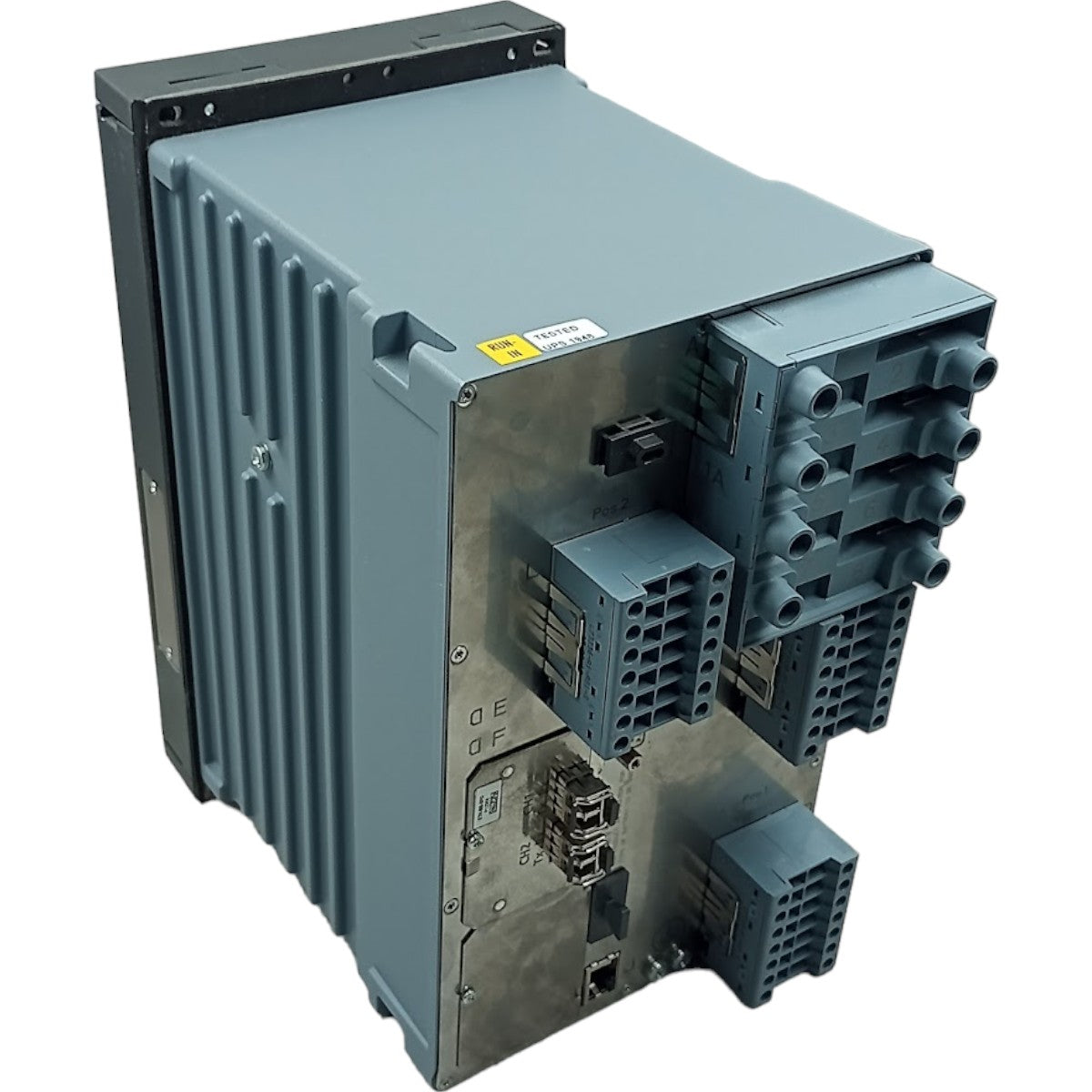 Relé de Proteção Siemens SIPROTEC 7SJ82 P1J343172 – Cabo Eletro