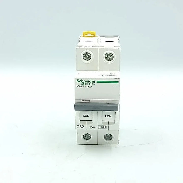 Disjuntor Termomagnético Schneider IC60N C 32A 400V 2P - Cabo Eletro